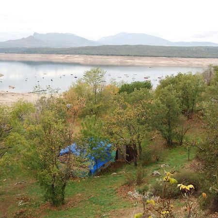 Camping De Cervera De Buitrago 外观 照片