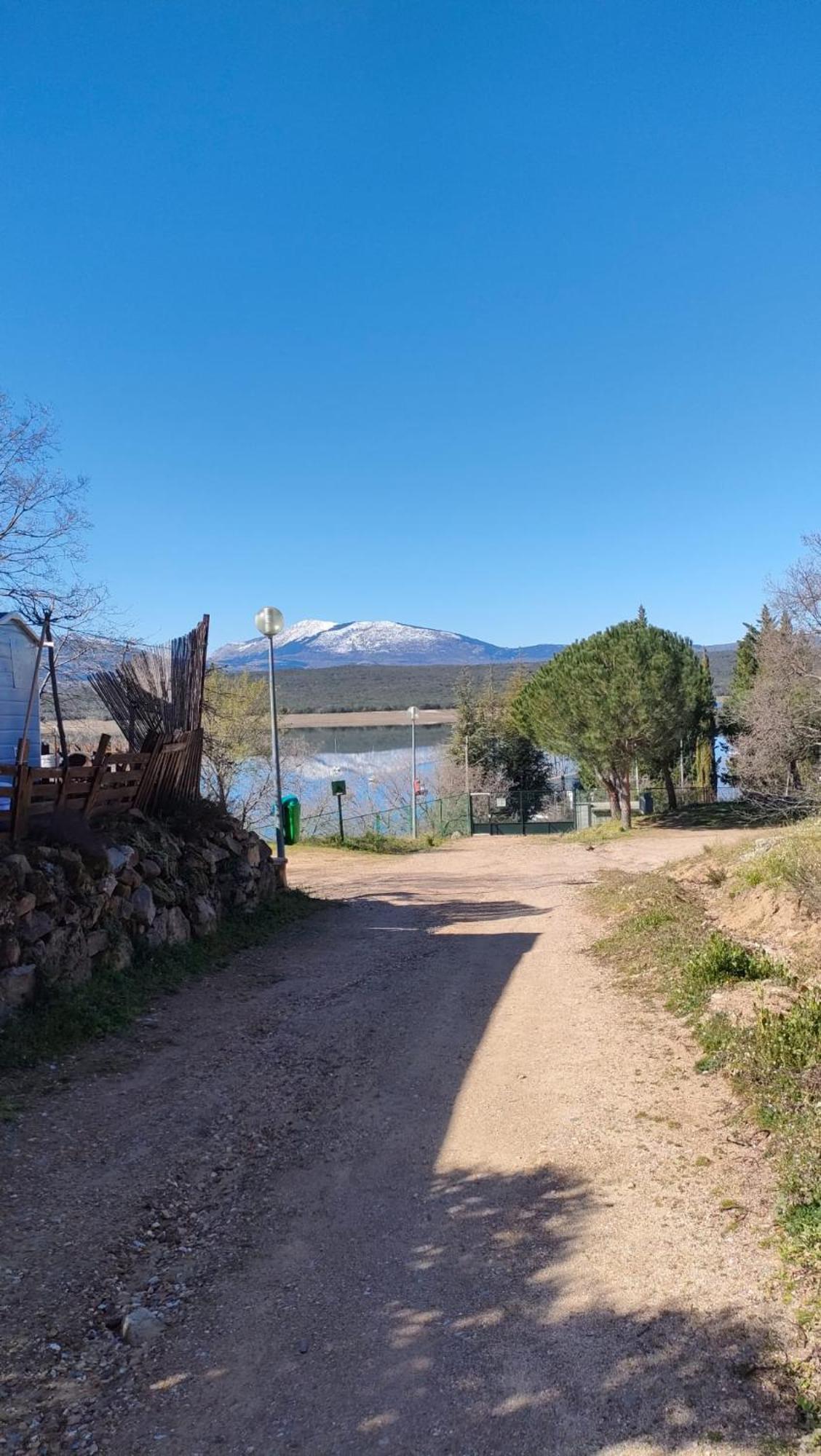 Camping De Cervera De Buitrago 外观 照片