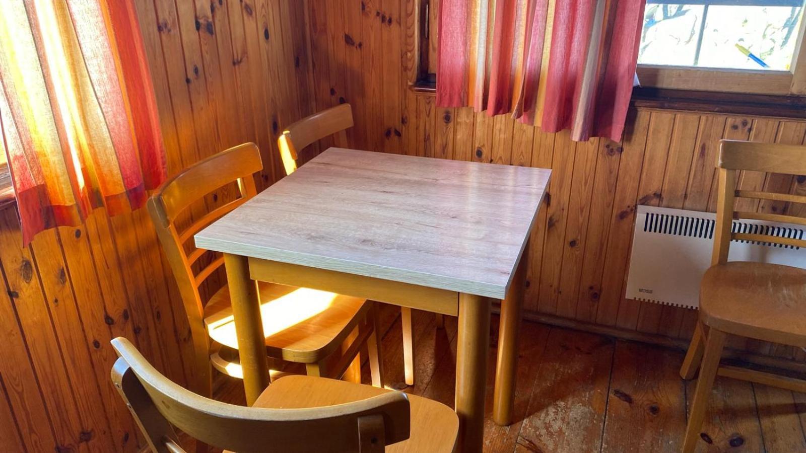 Camping De Cervera De Buitrago 外观 照片