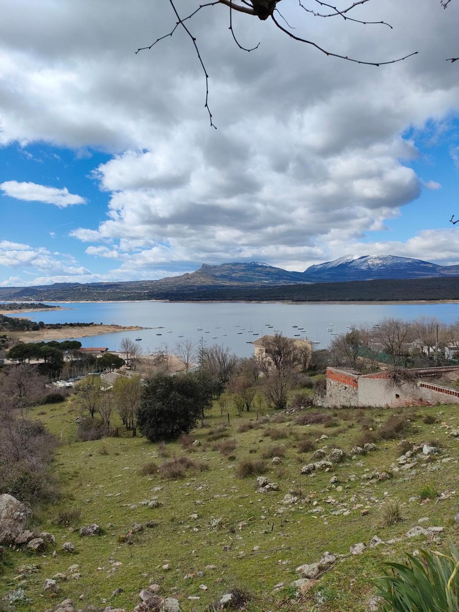 Camping De Cervera De Buitrago 外观 照片