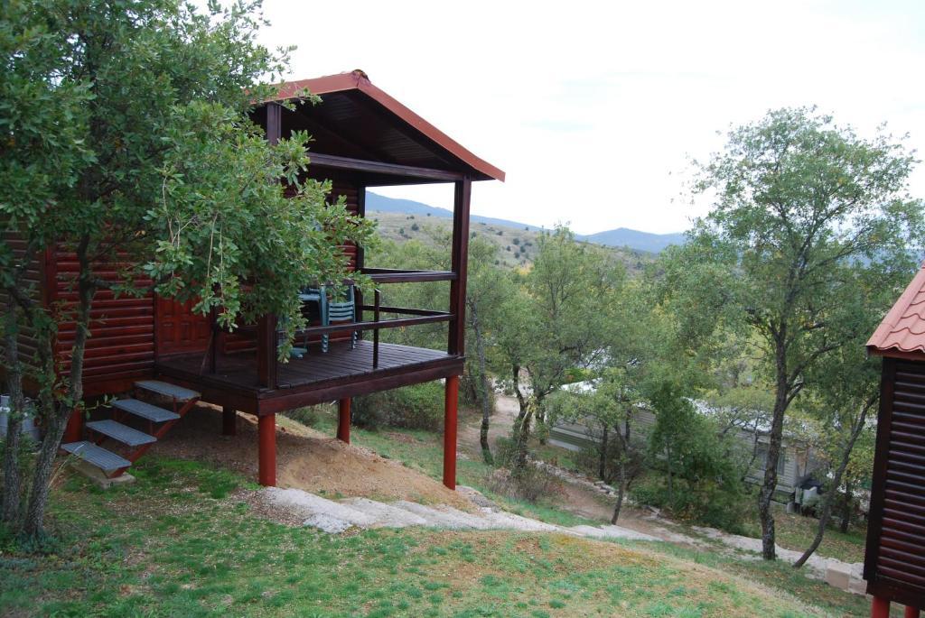 Camping De Cervera De Buitrago 外观 照片